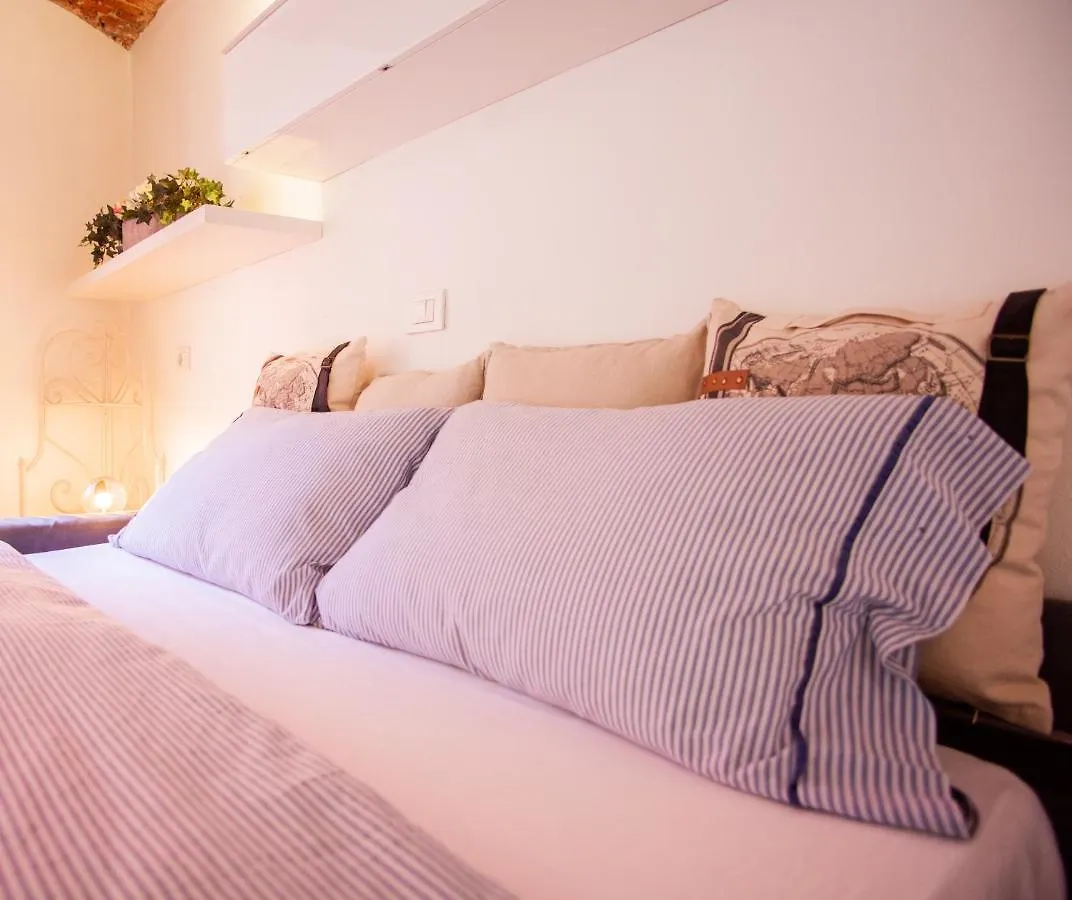 Bnbutler - Alfieri, 15 - Vecchie Atmosfere Apartment Milan 0*,  Italy