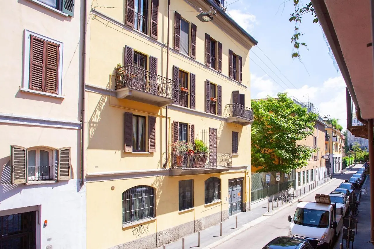 Bnbutler - Alfieri, 15 - Vecchie Atmosfere Apartment Milan