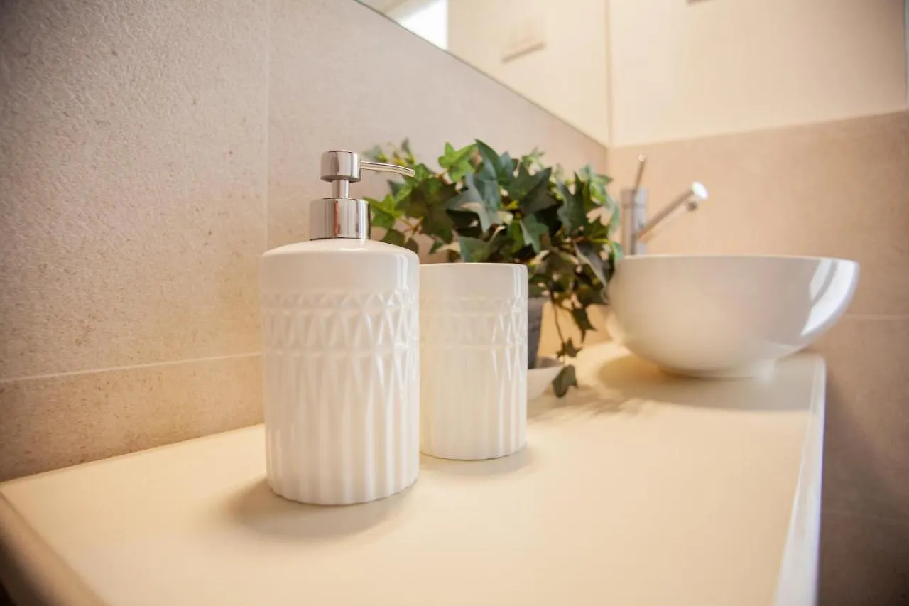 Bnbutler - Alfieri, 15 - Vecchie Atmosfere Apartment Milan