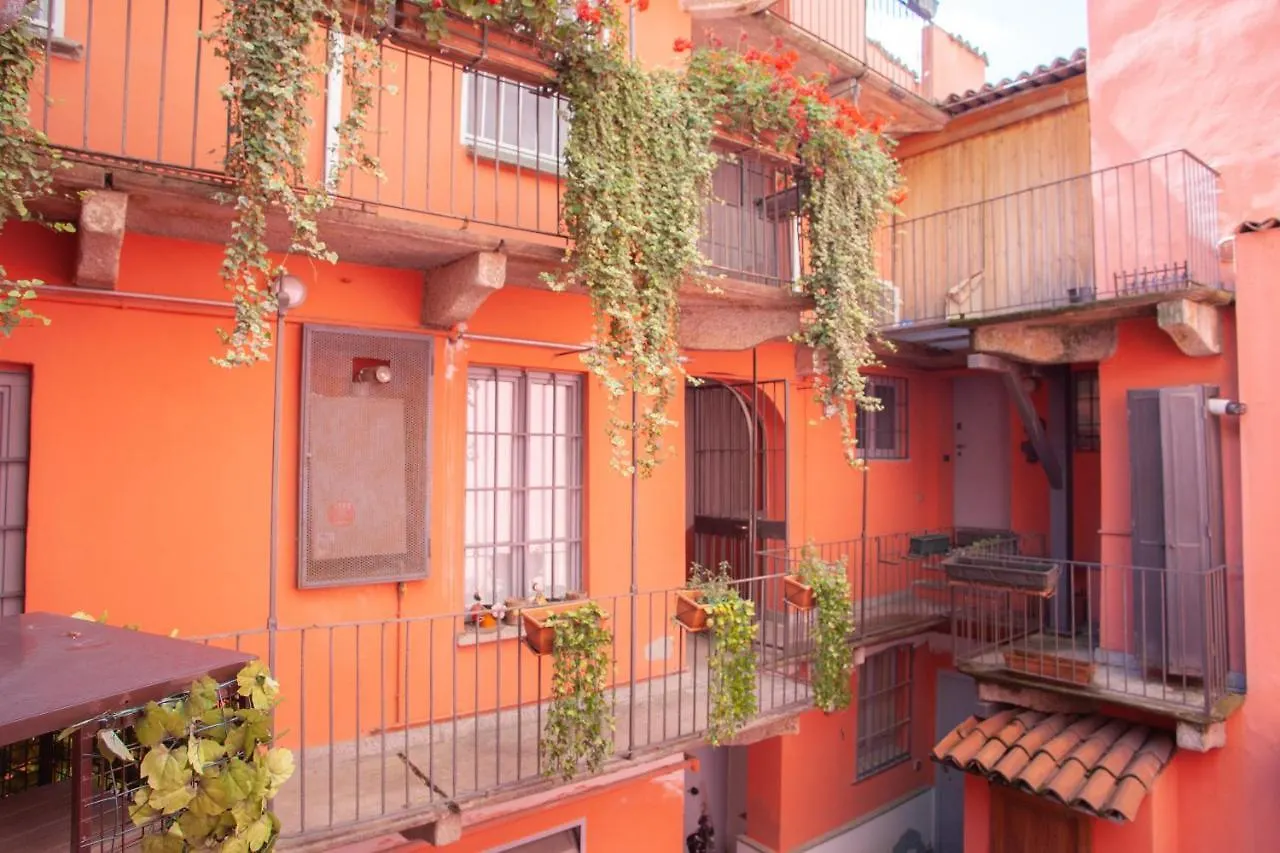 Bnbutler - Alfieri, 15 - Vecchie Atmosfere Apartment Milan